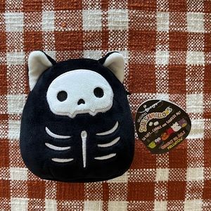 NWT Halloween Fall Mini Squishmallow Skully the Skelton Cat
